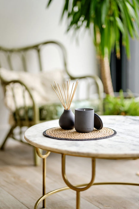 Indian Sandalwood Scented Candle Fernweh Collection Aery Wholesale 
